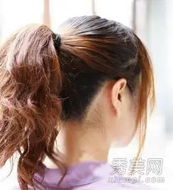 花苞头新扎法三个花瓣更别致