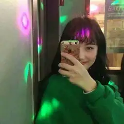 最新森系绿色系头像女生高清个性热情变成冷淡喜欢变成厌倦