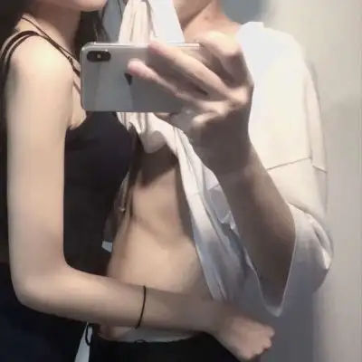 超污情侣头像真人最好看超污情侣头像一男一女