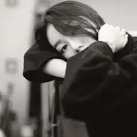 qq头像黑色女生最新黑色系好看的女生qq头像