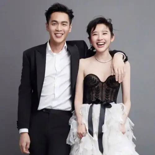 离婚女星,张若昀唐艺昕,黄晓明赵薇,杨紫,海清,宋茜,萝卜男流量最新八卦汇总网易订阅