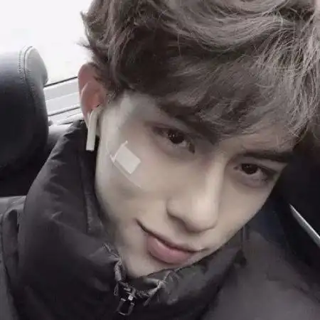 很酷的头像男生,酷酷的头像男生霸气真人