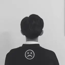 这张图片的情侣照