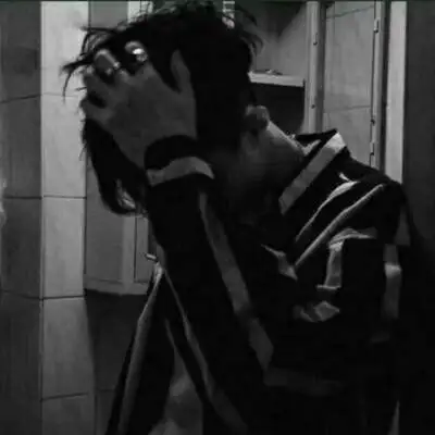 男生头像黑白酷帅真人遇到了纯情的男头一定要换上