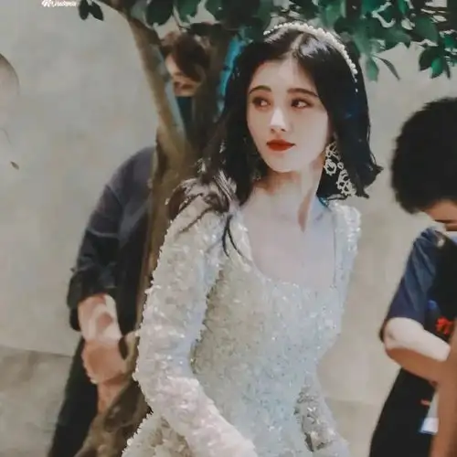 气质女头丨可能岸上的人更爱海海上的人更向往港湾