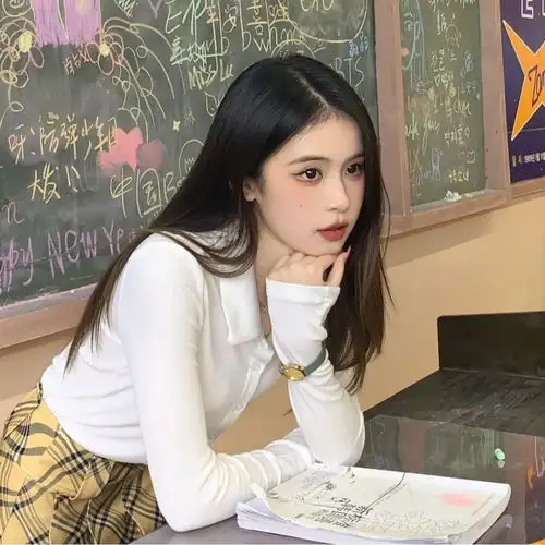 温柔女生头像秋风,穿尘而过,云水间,静无言,守在红尘,守候一份约定腾讯新闻