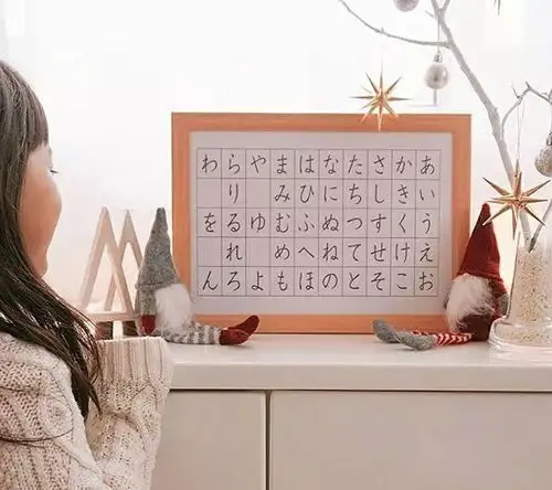 看了这位日本主妇的治愈系家居照,房间整洁又温馨,生活简单精致
