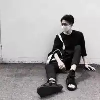 回忆里的那个他