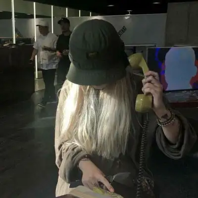 丧风格女头像真人黑暗系颓废女生头像