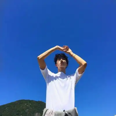 蓝色头像男生高清图片蓝色系帅气有个性