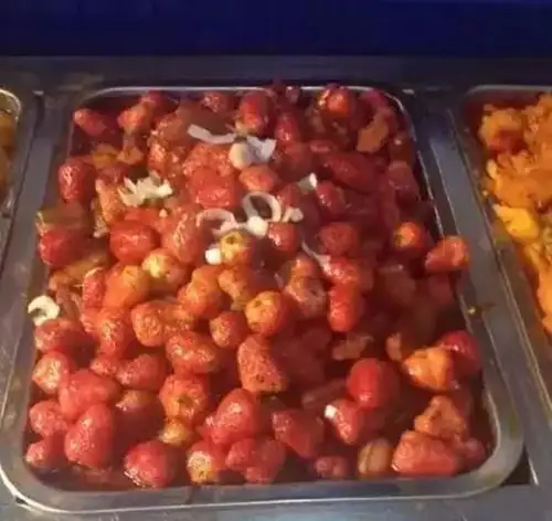 盘点大学食堂的奇葩菜系