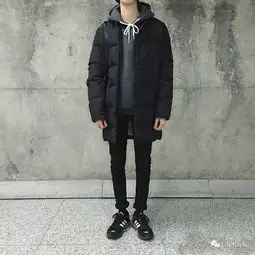 张继科示范禁欲系穿搭look,2017型男都爱muji风