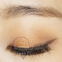 韩式猫眼妆画法步骤图解,韩国猫眼妆画法图片,韩国猫眼妆怎么化