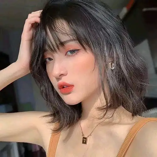 女生暗恋你的3种表现,若中一个,都别轻易错过