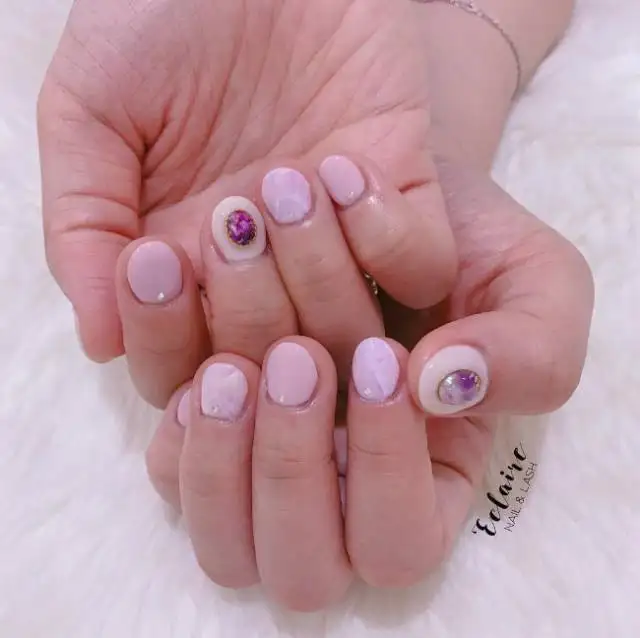 春夏浅色美甲,粉嫩嫩的好少女