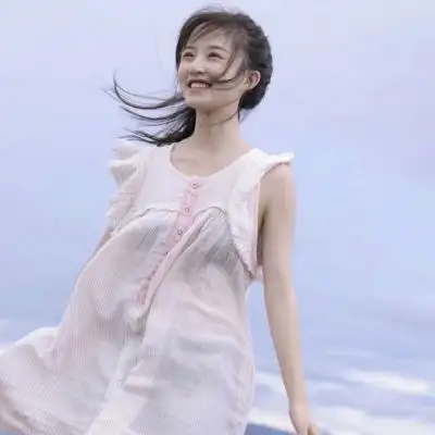 清纯干净女生露脸头像,清纯美女露脸头像图片大全