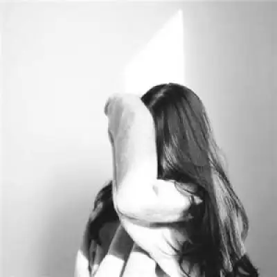 丧系黑白女生头像特别丧的头像女暗黑风格
