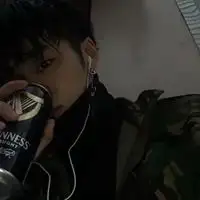 qq头像男生韩系最新版韩系ins男生qq头像