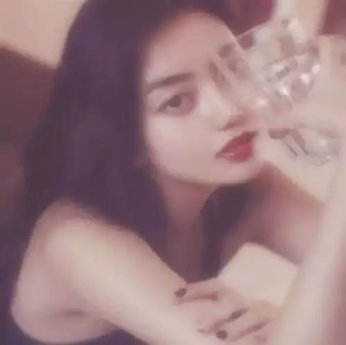 女生头像唯美复古女头