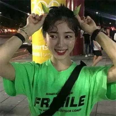 个性唯美森系绿色系头像女生,单纯如初爱的就是这样的