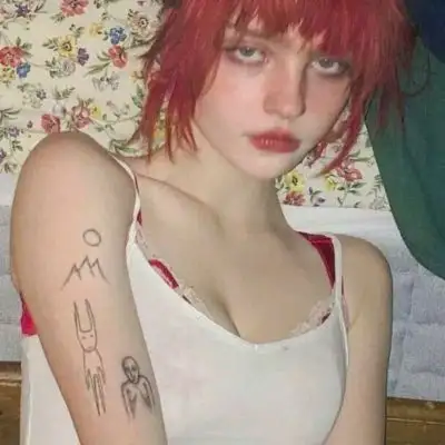 超好看的ins风女头,女生氛围感头像超好看看不腻