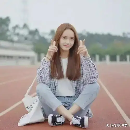 我追同学3年,她不予明确回答,我放弃娶别人,她再给我次机会