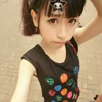 混搭风格qq女生头像除去伪装我只是普通人