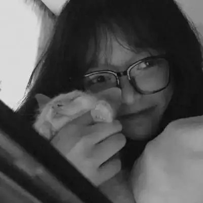 qq头像灰色系列女,做个你最牵挂的女孩子