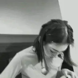 黑白头像女生冷酷霸气一时孤久一世独走