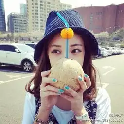 求好看的女生qq头像,最好有剪刀手或者是捂脸,谢谢哦