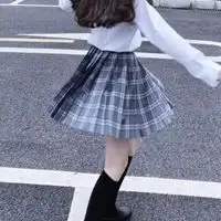 百褶裙头像