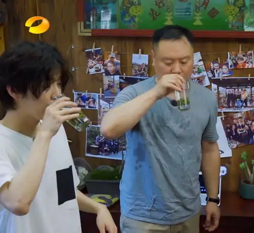 鹿晗陈赫同上向往3黄磊两副面孔区别对待,跑男兄弟重聚