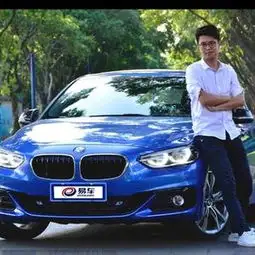 全新bmw1系运动轿车与都市新晋白领的阳光周末