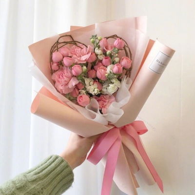 心形花束喜欢毫无理由的护短以风景静物头像我要个性网