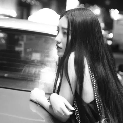 黑白头像真正的幸福,不是活成别人那样,而是能够按照自己的意愿去生活