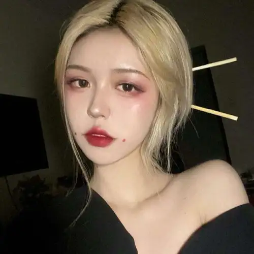 时尚个性闺蜜女头