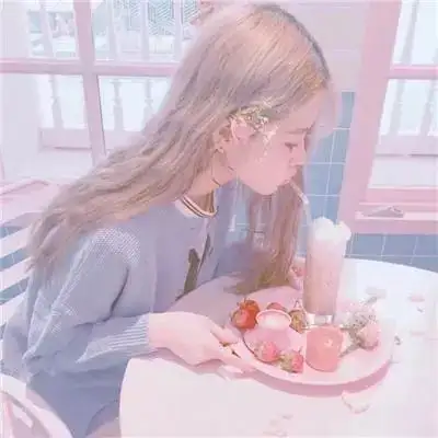 女生头像漂亮的女生头像