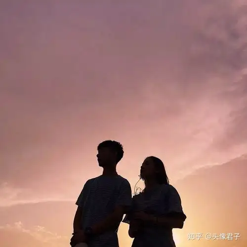 男票十年没有换头像了,但我想让他换情头,这样好不好呢就是风景头像
