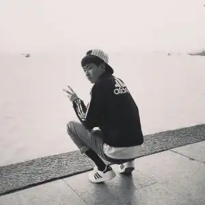 伤感背影头像男生帅气冷酷
