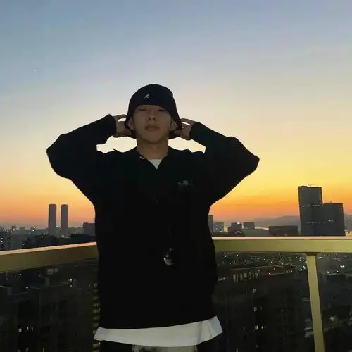 头像绝美系列好看的微信头像