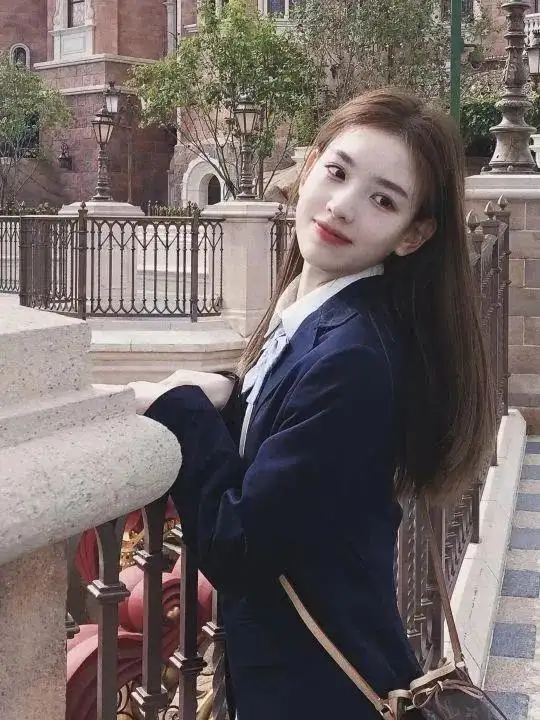 孙一宁甜美系女孩