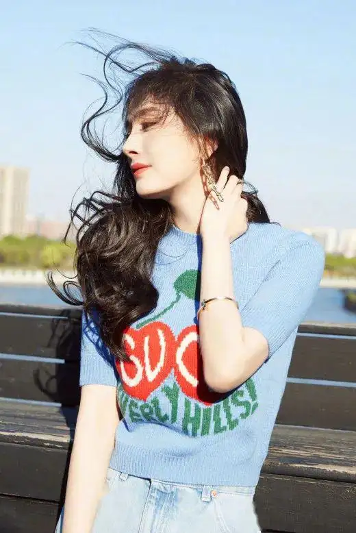 今年火出圈的冰淇淋色西装看起来很好吃美到张张都是壁纸