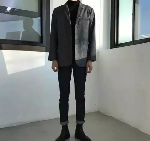 男生的帅气黑色搭配