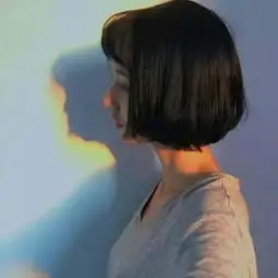 短发女头我喜欢一个女孩,短发样子qq女生头像我要个性网