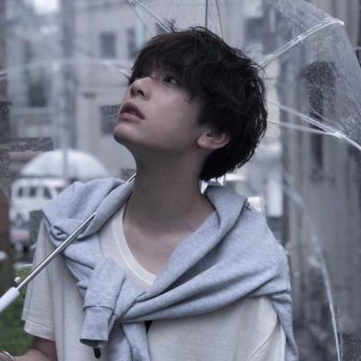 帅气撩人的头像男潮人必备可爱点