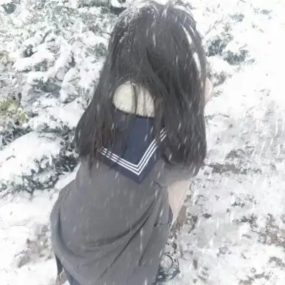 ins恩典森系女头她努力的活着不女生头像我要个性网