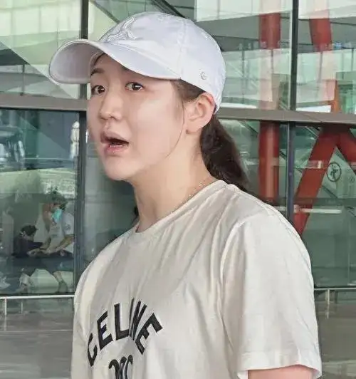 国乒女队最时尚四位队员刘诗雯禁欲系美女,陈梦身材丰腴皮肤白