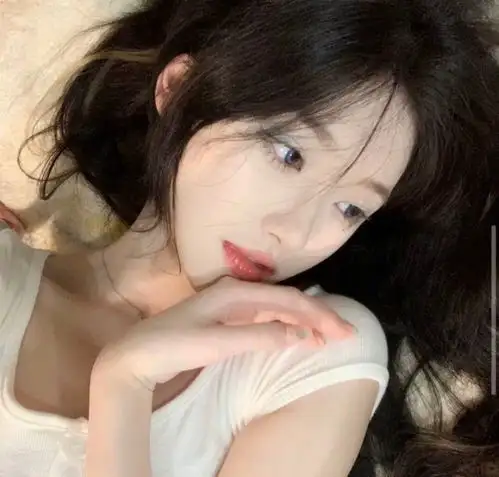 ins超纯欲女头