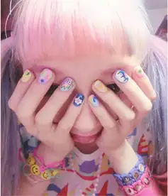 qq皮肤欧美女生唯美原宿