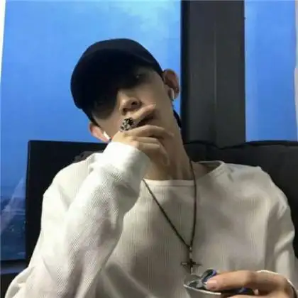 好看高冷男生头像霸气超拽,你的帅我会义无反顾的喜欢